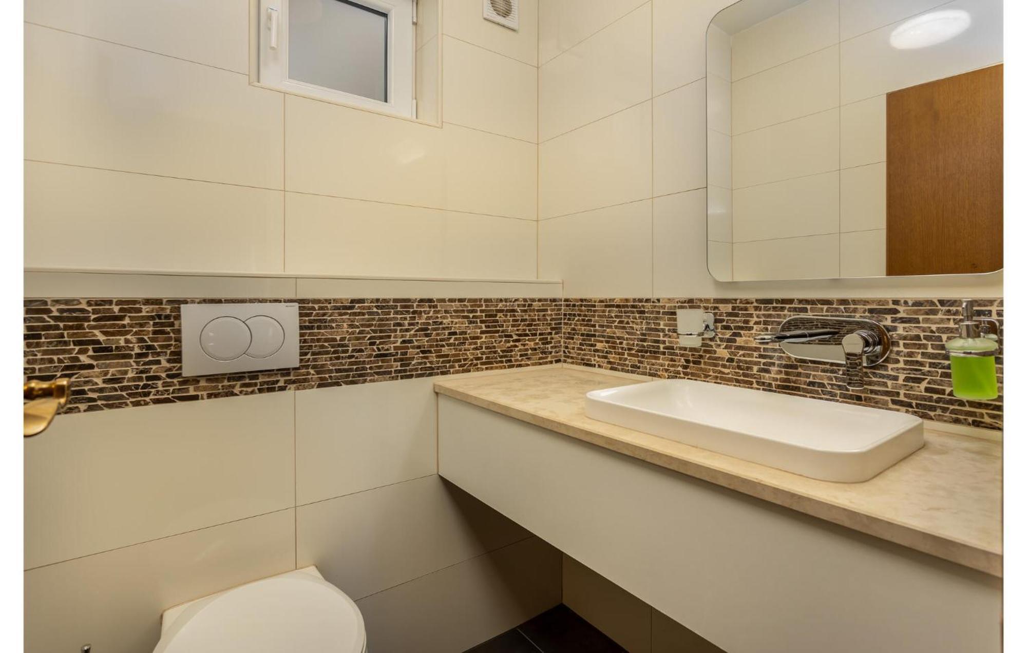 Nice Apartment In Sv,Juraj With Kitchen Свети Юрай Екстериор снимка