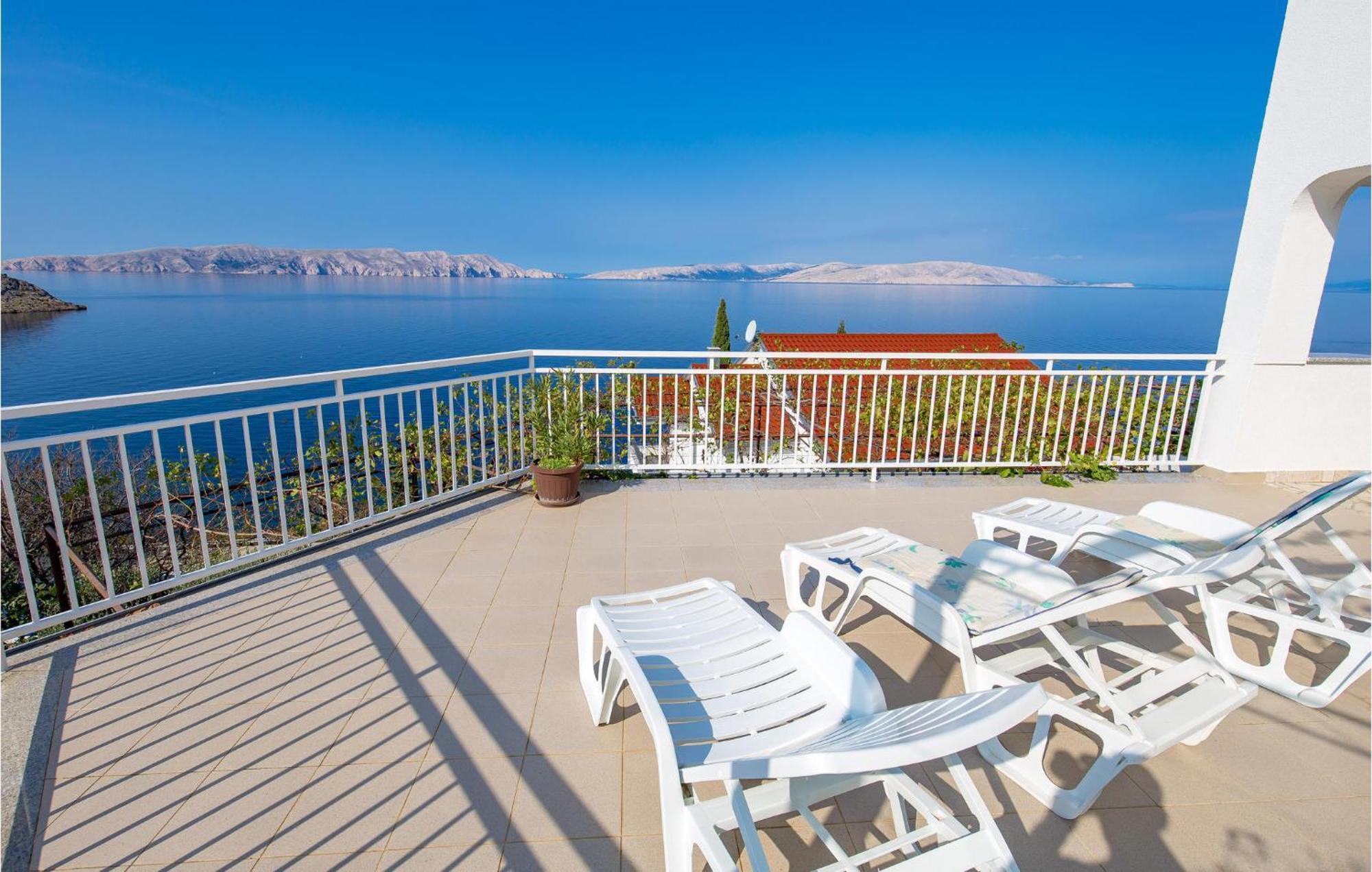 Nice Apartment In Sv,Juraj With Kitchen Свети Юрай Екстериор снимка