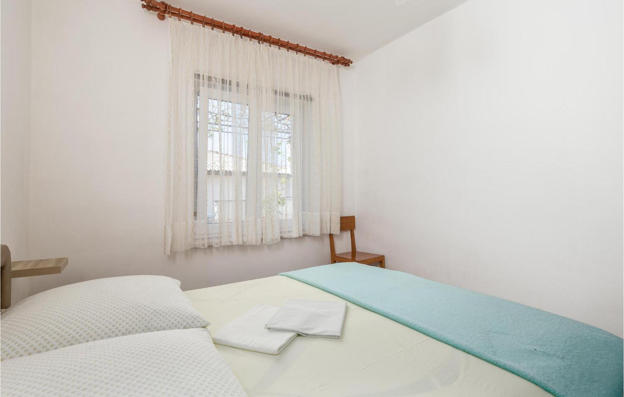 Nice Apartment In Sv,Juraj With Kitchen Свети Юрай Екстериор снимка